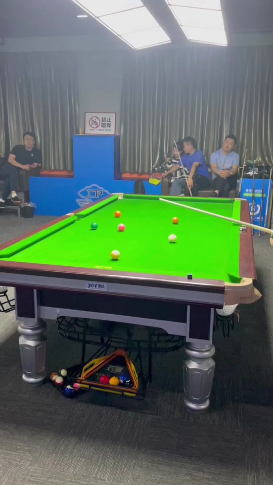 力其跻身国 力其跻身国